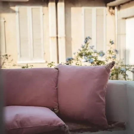 Daire Albinelli's - 10m From Mercato Albinelli