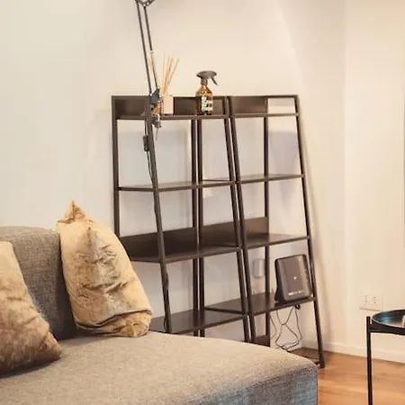 Apartment Albinelli's - 10m From Mercato Albinelli Modena